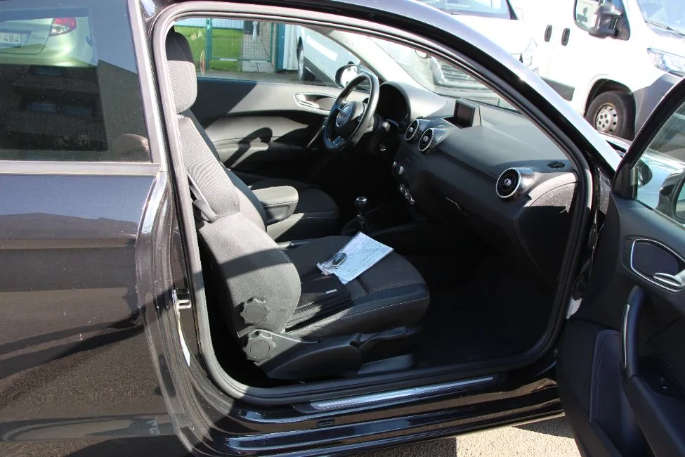 Audi A1 1.6 Tdi Airco Cruise Controle EU5 Image 10