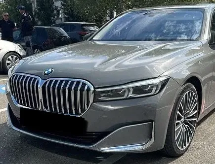 BMW 730 d xDrive Image 3