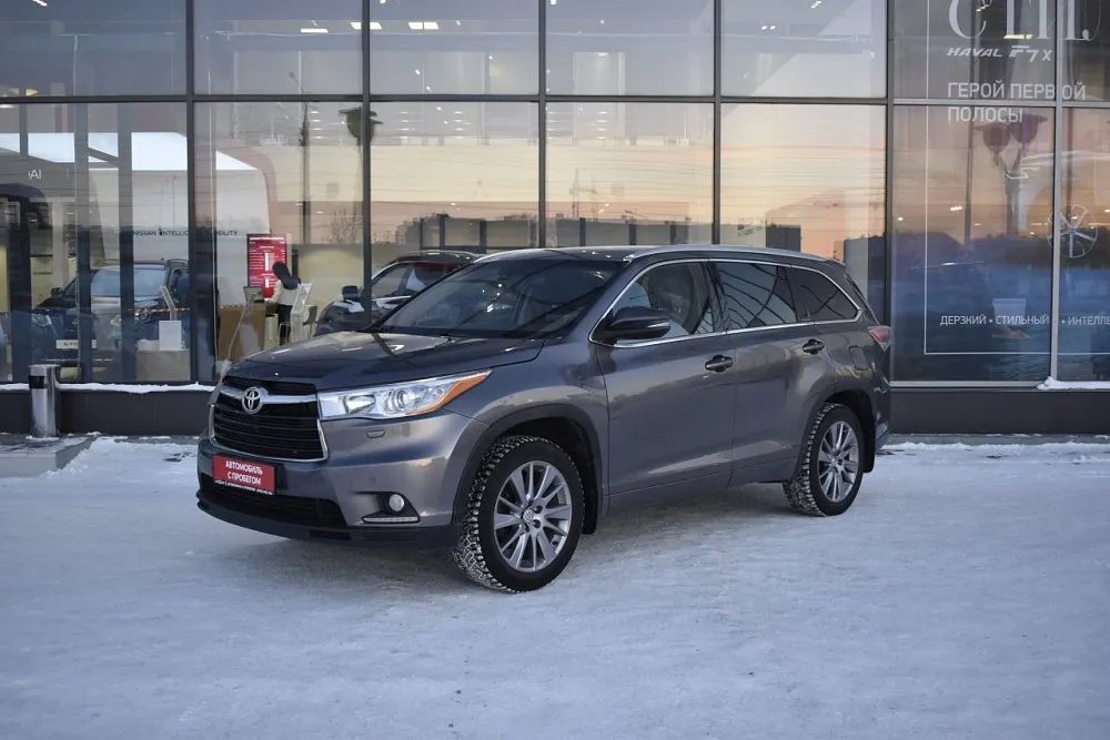 Toyota Highlander  Image 1